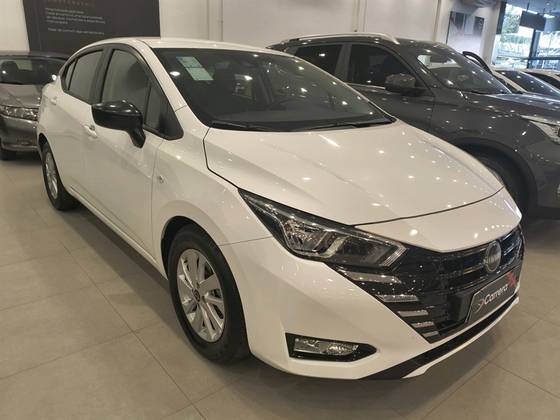 NISSAN VERSA 1.6 16V FLEX SENSE XTRONIC NISSAN VERSA 1.6 16V FLEX SENSE XTRONIC
